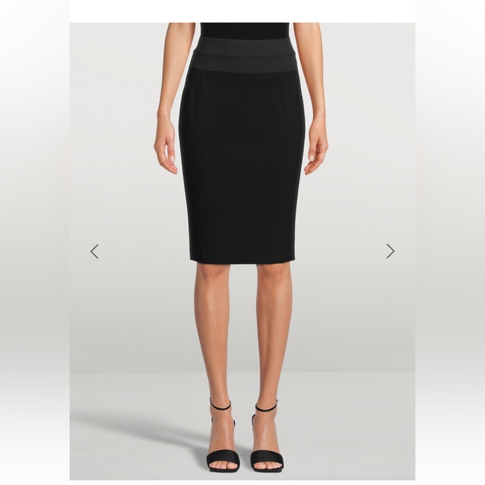 Akris Punto $695 Techno Jersey Black Pencil Skirt Size 4